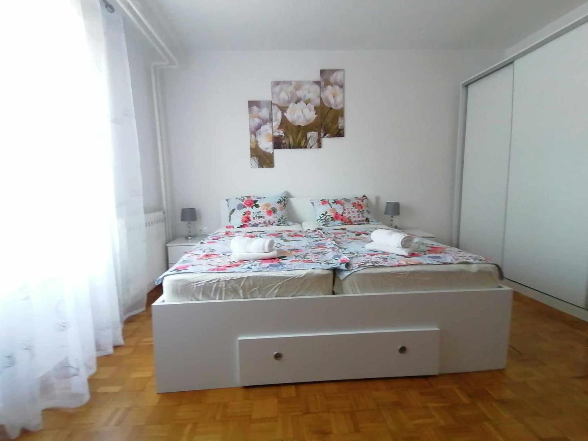 Apartment & Rooms Lilis Izola Exterior foto